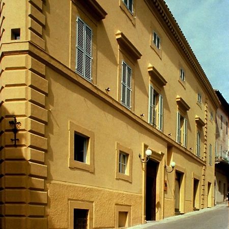 Hotel Palazzo Bocci Spello Extérieur photo